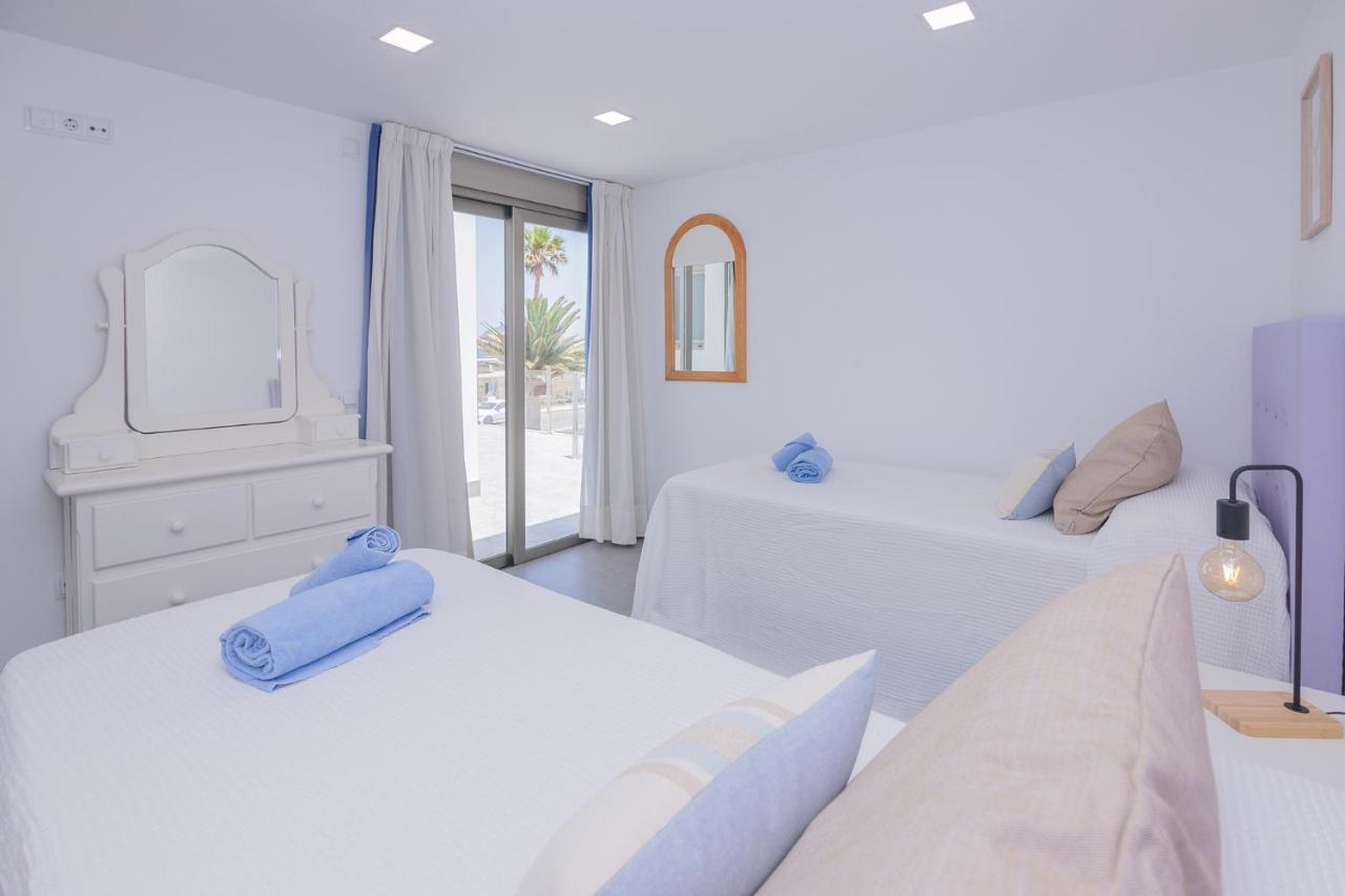 Apartment Holiday 2 Beachfront Corralejo By Holidays Home Εξωτερικό φωτογραφία